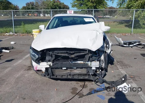 2013 Ford Fusion Se z USA, uszkodzony, nr VIN 3FA6P0HR8DR197228